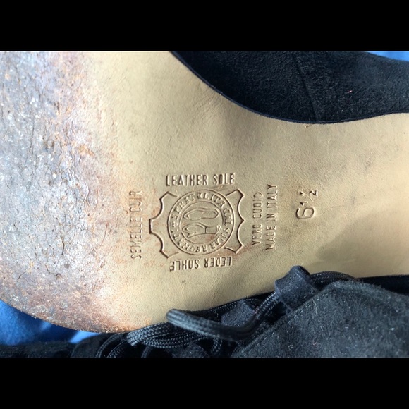 SACCO suede short boots, Italian some wear 6 .5 - Picture 3 of 4